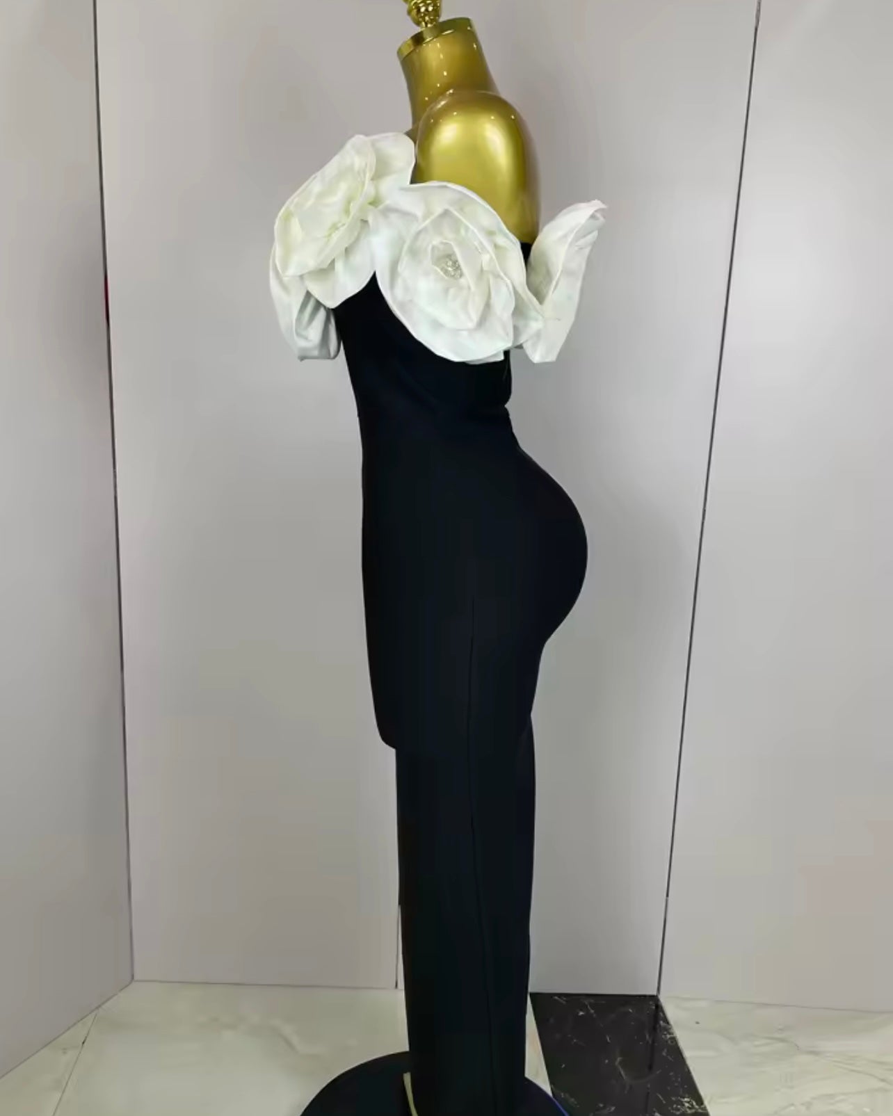 DRESS - CAMELIA WHITE