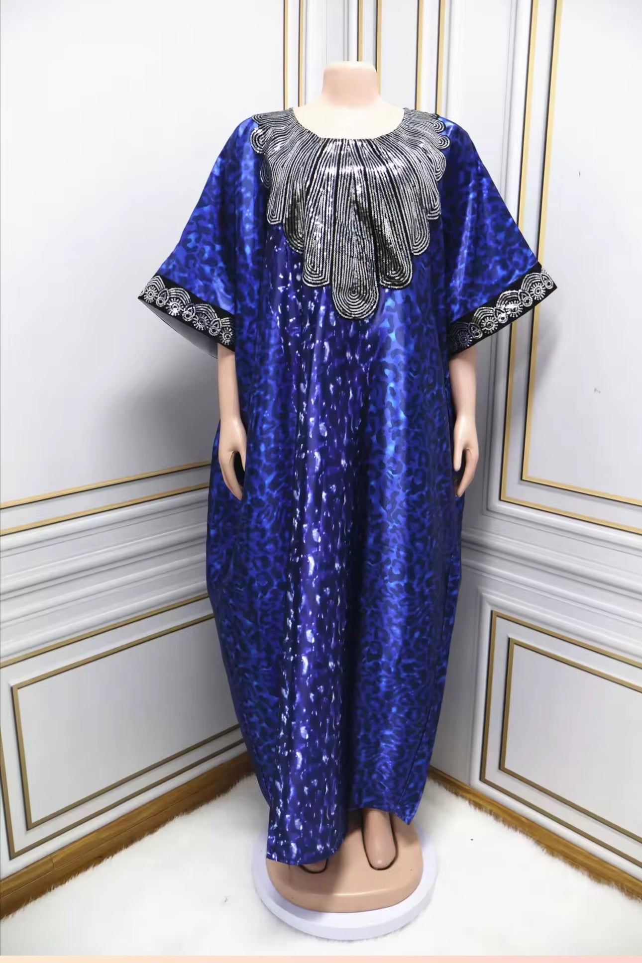 ROBE BOUBOU A MOTIF