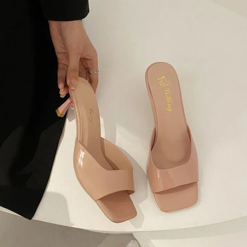 ELEGANT HEEL MULE